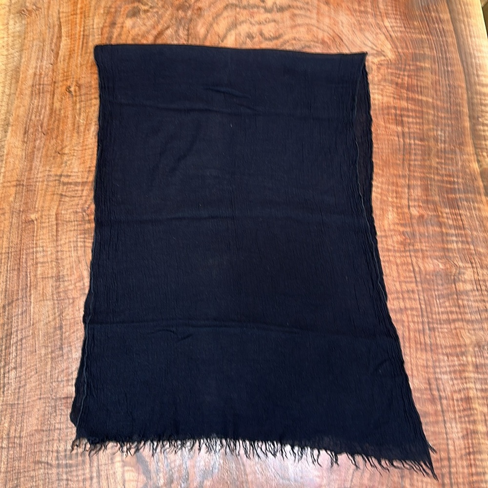 Isabel Marant Étoile Black Fringed Scarf - Picture 4 of 8